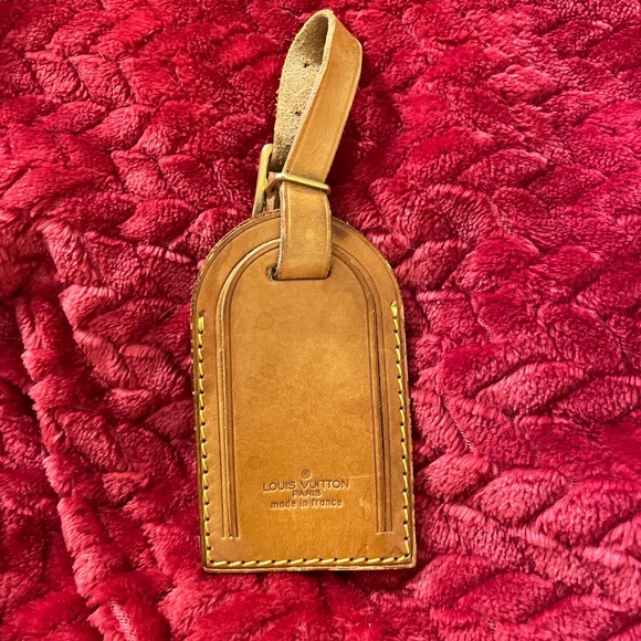 Louis Vuitton Handbags - Louis Vuitton Leather Luggage Tag